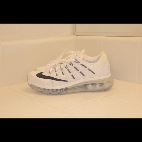 air max 2016 summit white